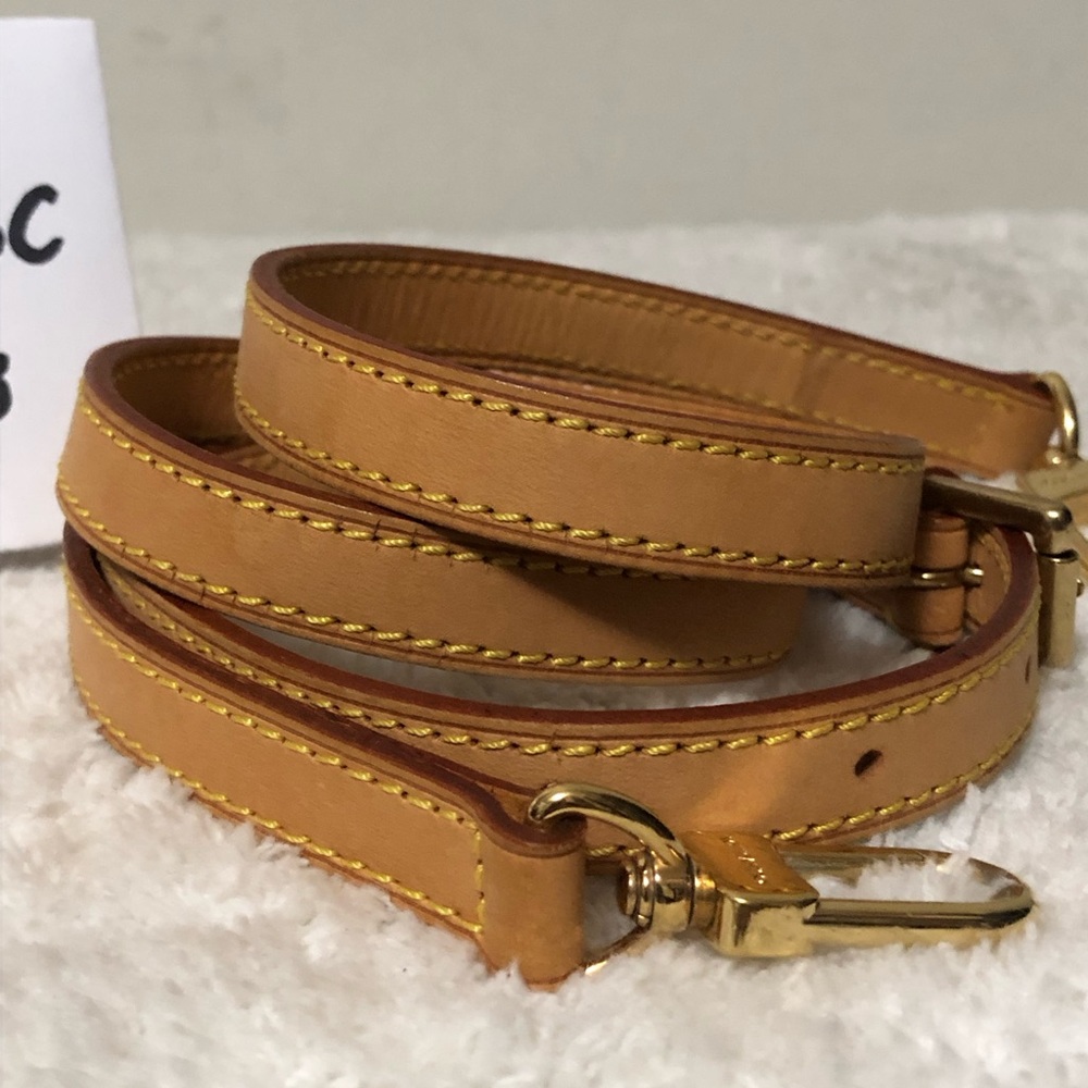Vachetta strap